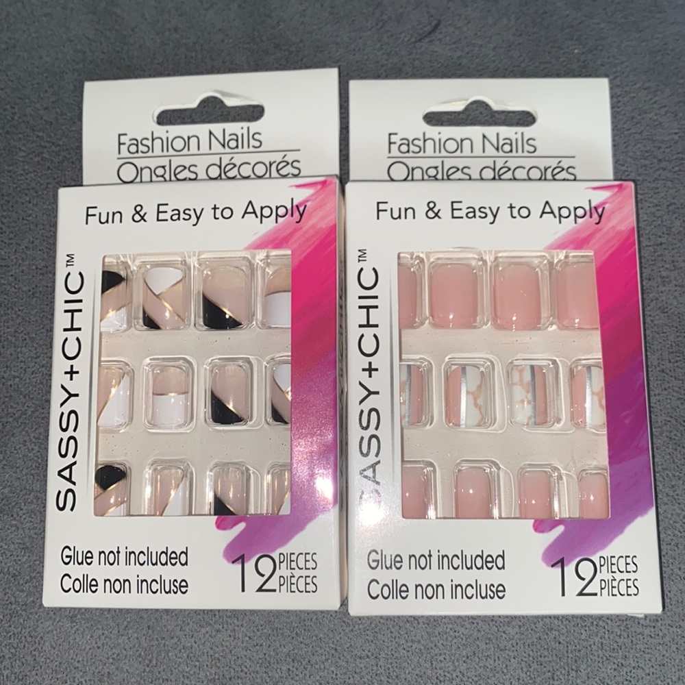 💜Bundle of 2 pack Sassy + Chic Fashion Nail Kits